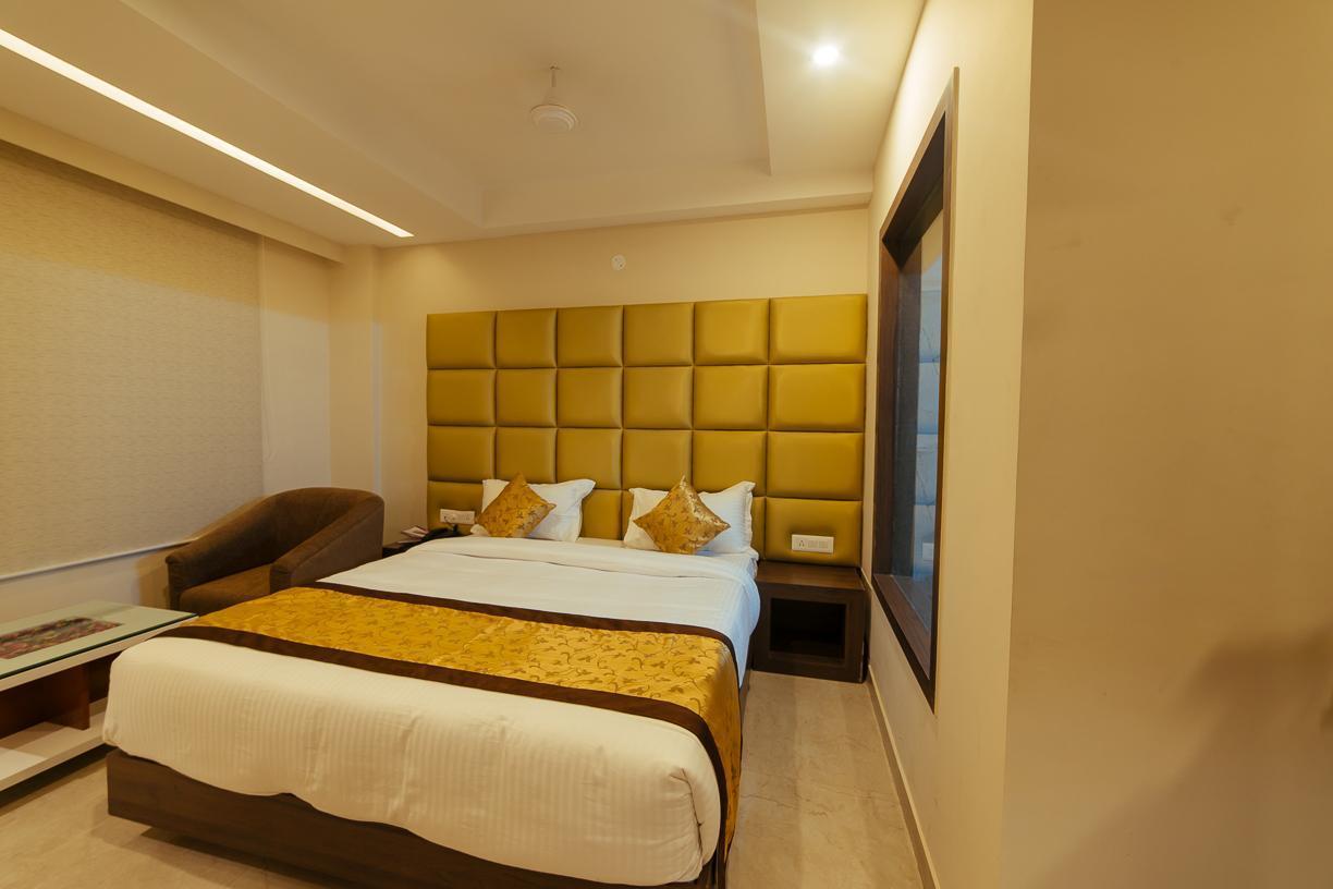 Radical Palace Hotel And Restaurant Λάκναου Εξωτερικό φωτογραφία
